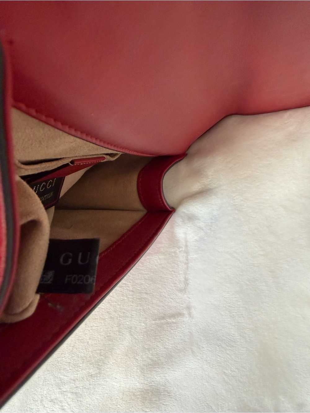Gucci Red Cowhide Star bag (Limited Edition) - Picture 11 of 15